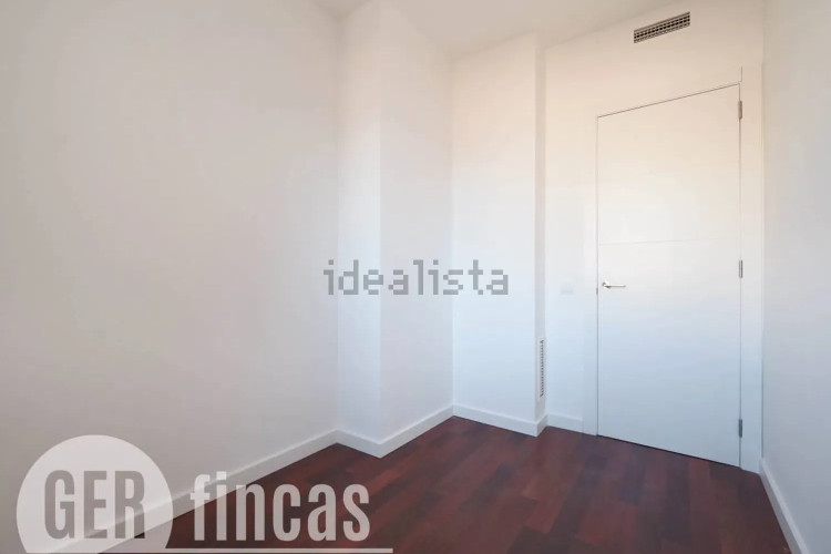 Piso en calle de Menéndez y Pelayo