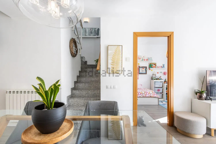 Dúplex en Barrio La Cogullada