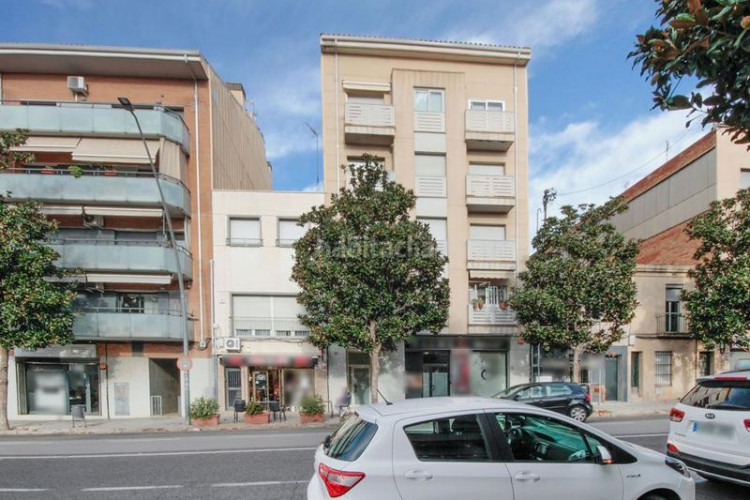 Piso  y parquing en Plaça Catalunya - Escola Industrial Terrassa