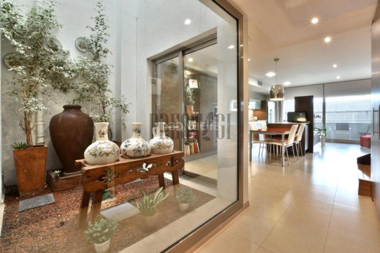 Casa espectacular casa en venta cerca de la avenida jaume i! en Terrassa