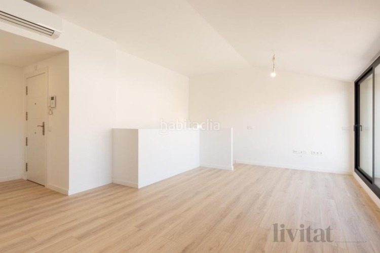 Piso en calle transversal 181 en San Pere Terrassa