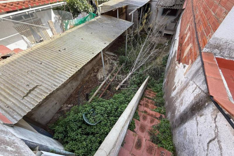 Casa solar para construir en Ca n'Aurell Terrassa