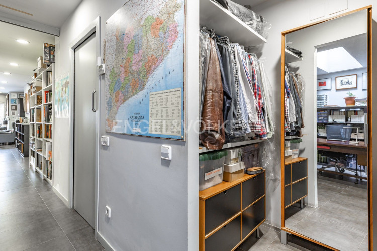 Vallparadu00EDs - Antic Poble de Sant Pere