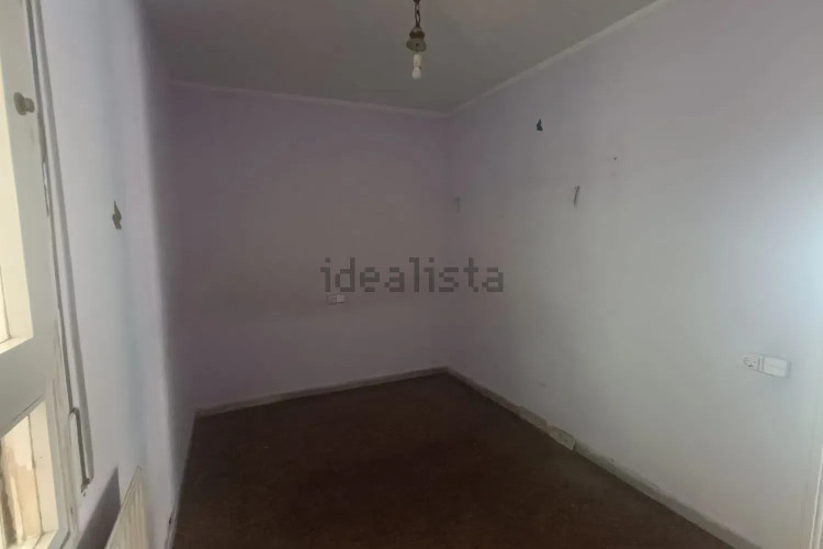 Piso en avenida de Josep Tarradellas