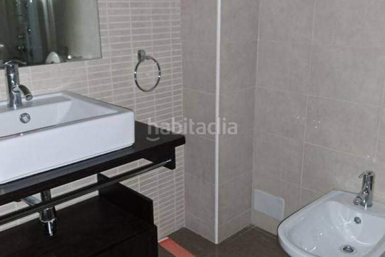Piso  de 2 habitacion seminuevo en Sant Pere Nord Terrassa