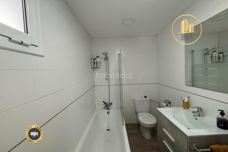 Planta baja tu nuevo hogar acogedor en zona tranquila en Terrassa