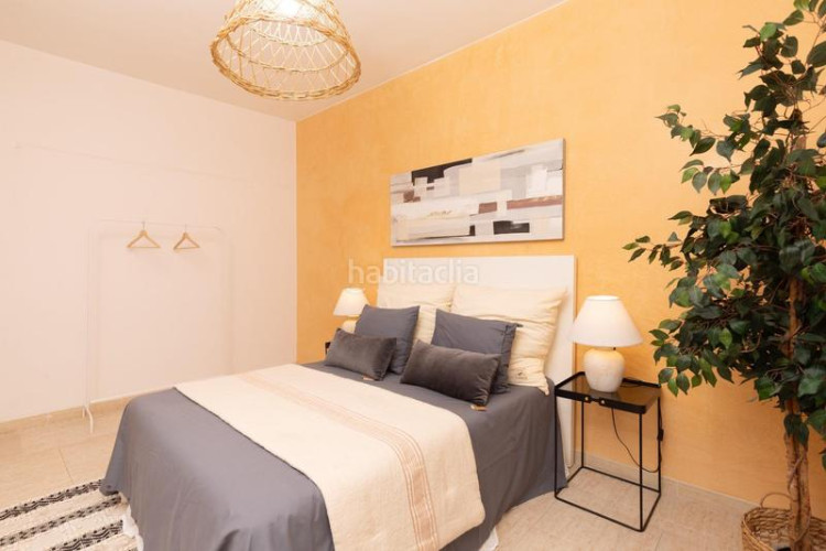 Planta baja en calle de galileu 341 jardí privat amb espai verd únic i amb pàrquing en Terrassa