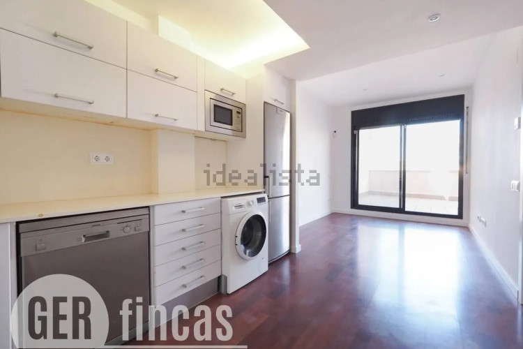 Piso en calle de Menéndez y Pelayo