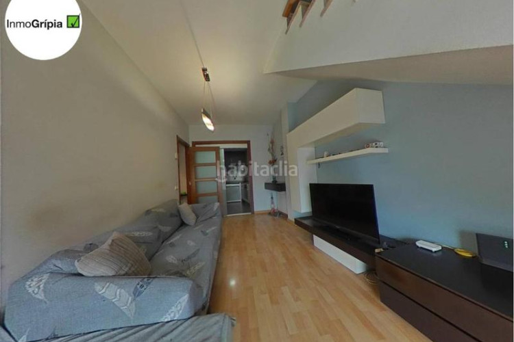 Dúplex piso en venta en les arenescan montllorla grípia08227 en Terrassa