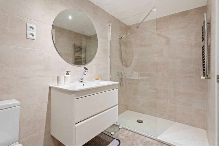 Castellar, Les Arenes - La Gru00EDpia  Can Montllor