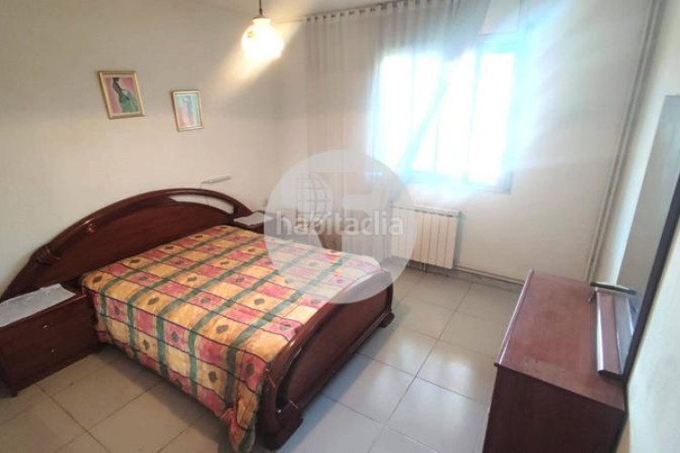 Casa encantadora casa independiente en Can Parellada, perfecta para dos familias en Terrassa