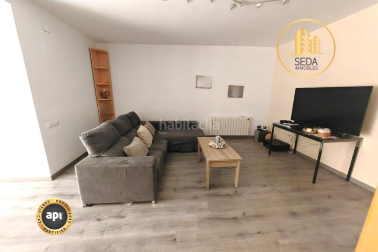 Casa dos viviendas independientes en una sola casa en la gripia – les arenes en Terrassa