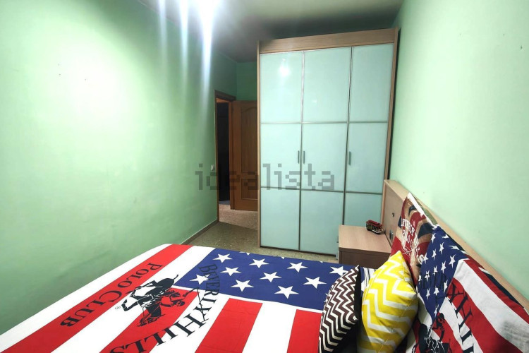 Piso en Barrio Escoles