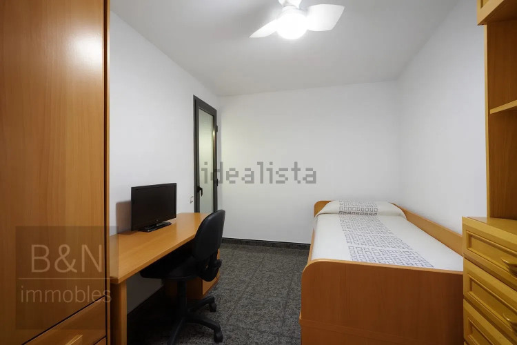 Una planta baja con alma de hogar y dos terrazas que te invitan a disfrutar de la vida