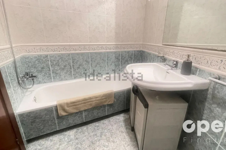 Piso en plaza del Mestre Serrat