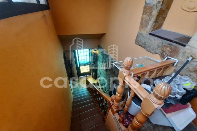 Casa adosada chalet independiente en Les Martines en Terrassa