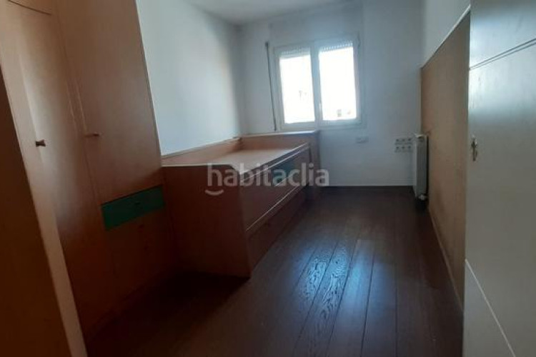 Piso  ca naurell en Ca n'Aurell Terrassa