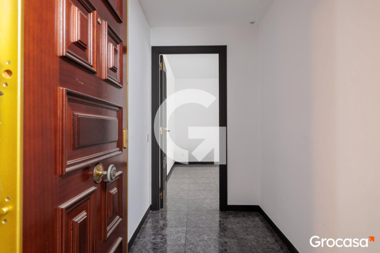 CL CALAF, DE, Les Arenes - La Gru00EDpia  Can Montllor