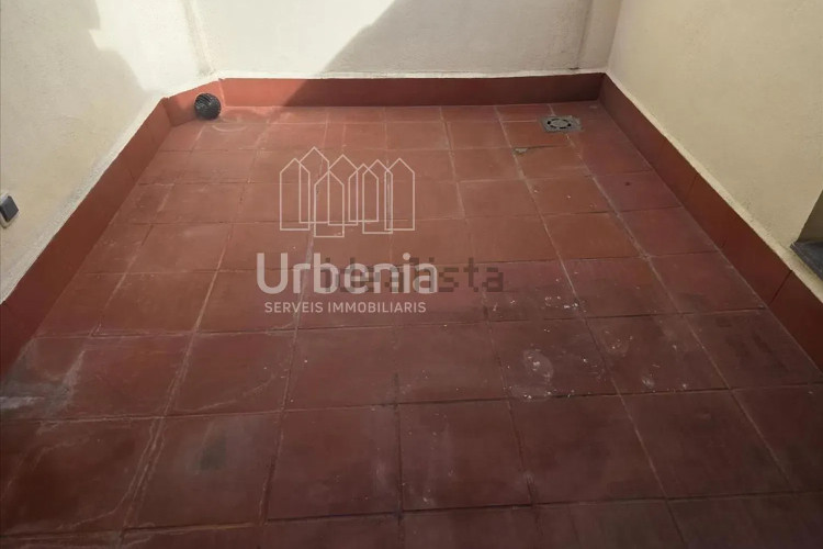 Dúplex en Barrio Ca n'Anglada