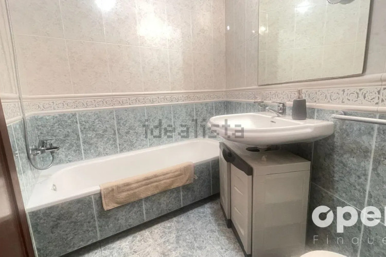 Piso en plaza del Mestre Serrat