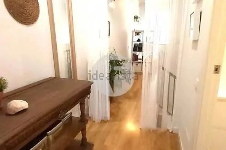 Chalet adosado en calle de Sant Llorenç