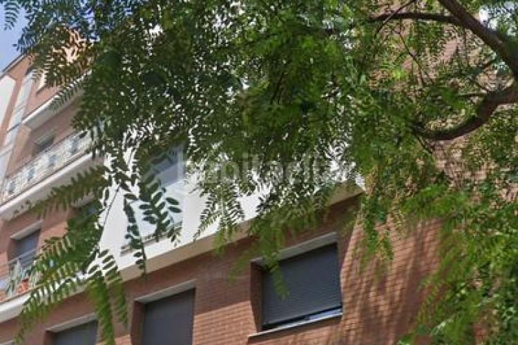 Piso en venta piso seminuevo 1 hab en ca n'aurell en Terrassa