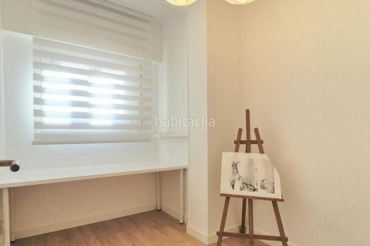 Piso de 4 hab reformat a estrenar al carrer prat de la riba tocant jacquard en Terrassa