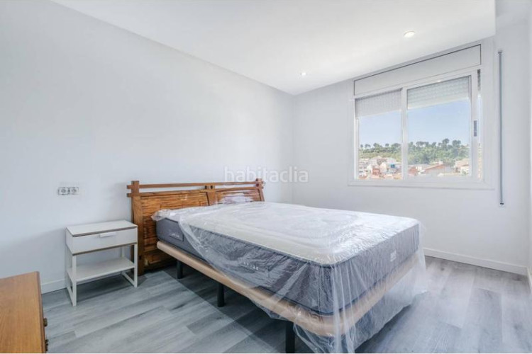 Piso  reformado a estrenar en La Cogullada Terrassa