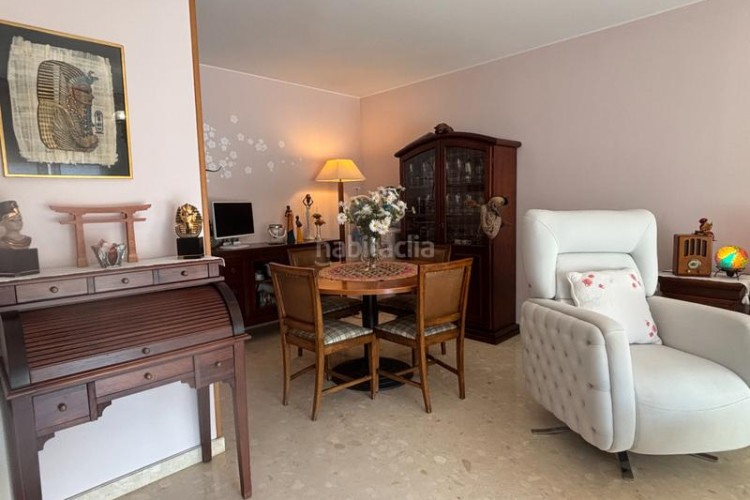 Dúplex impecable duplex en el corazón de pere parres a dos minutos del centro con parquing incluido en Terrassa