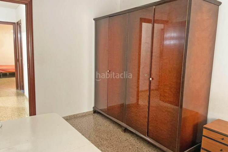 Piso  en venta zona escoles en Cementiri Vell Terrassa