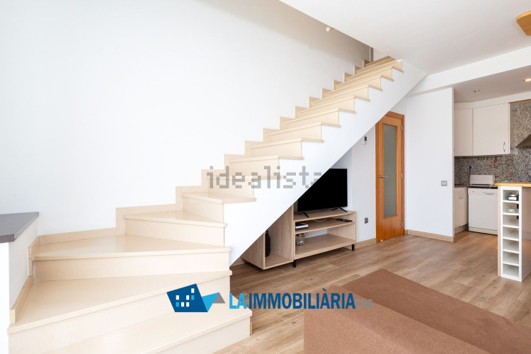 Dúplex en Barrio Ègara