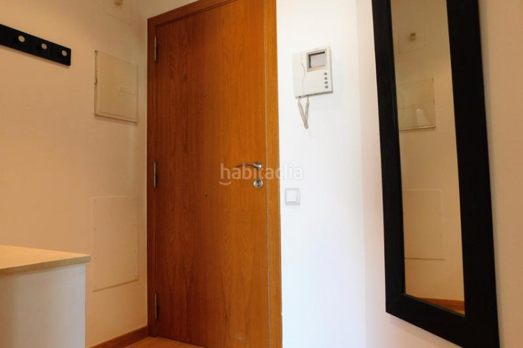 Dúplex atico duplex, 2 habitaciones y terraza en Ca n'Aurell Terrassa