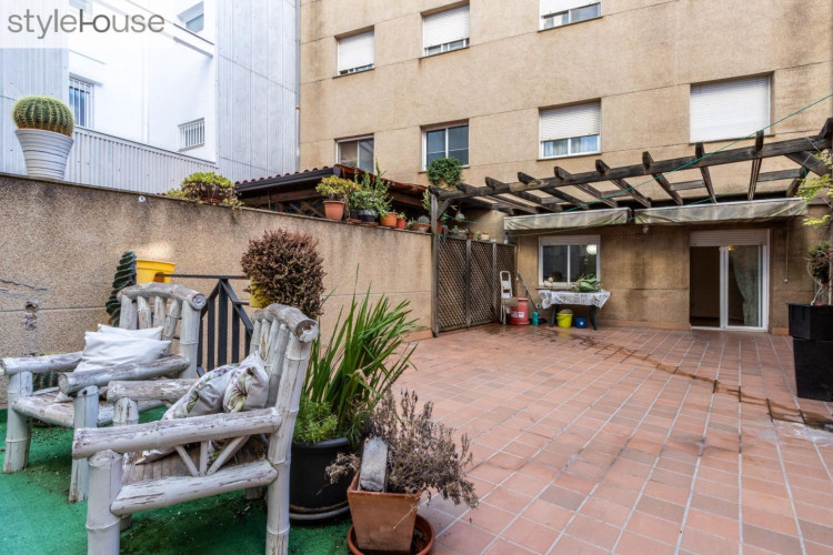 Terrassa - Carrer autonomia, Sant Pere