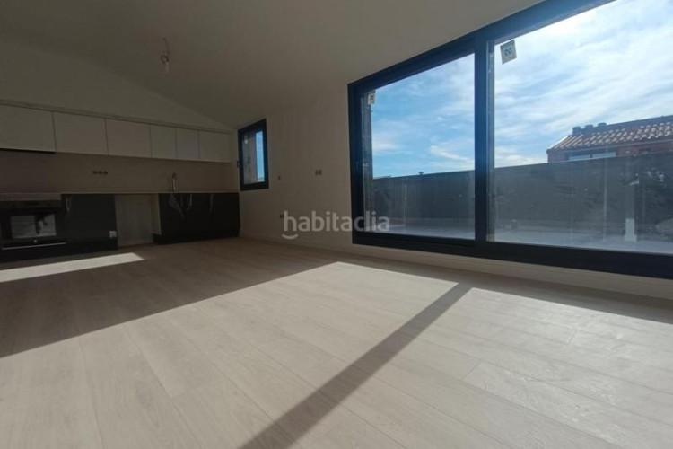 Dúplex en transversal 181 obra nova acabada dalta qualitat i eficiència a en Terrassa