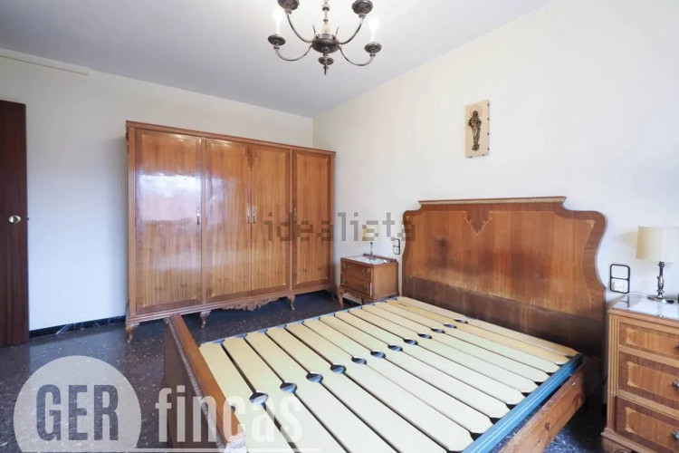 Piso en calle de Watt