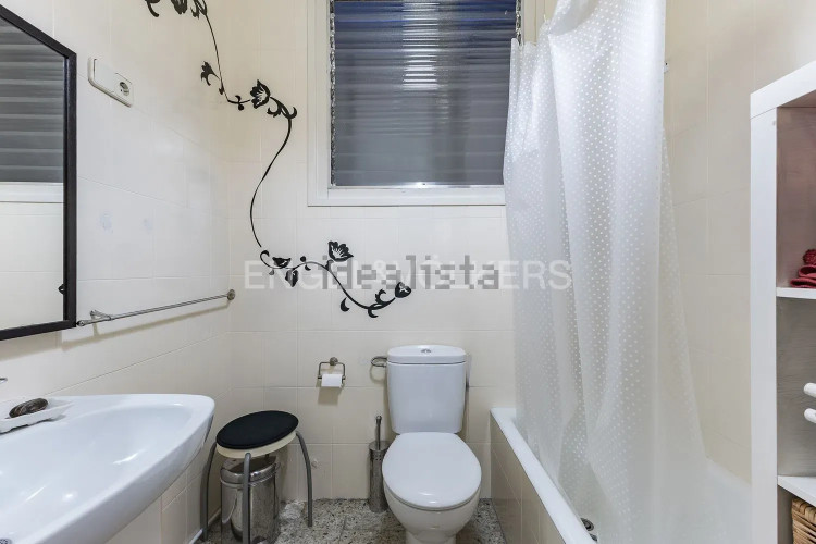 Chalet adosado en Barrio La Cogullada