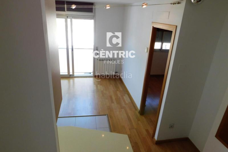Dúplex  con terraza en Ca n'Aurell Terrassa