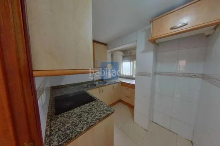 Piso inmueble ilegalmente okupado situado en la calle cavall bernat 45, 1 1, , barcelona en Terrassa