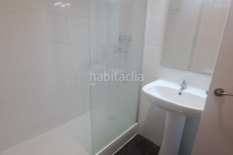 Piso  . muy bien ubicada en Zona Esportiva Terrassa