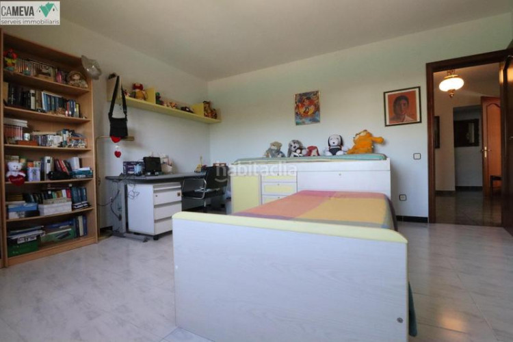 Casa única e impresionante finca a 4 vientos con piscina y jardin en Terrassa