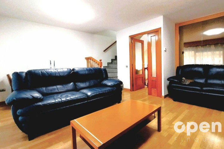 de Rocafort, Les Arenes - La Gru00EDpia  Can Montllor