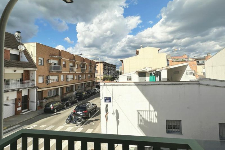 Piso pis espaios i molt lluminos amb parquing i traster a la gripia en Terrassa