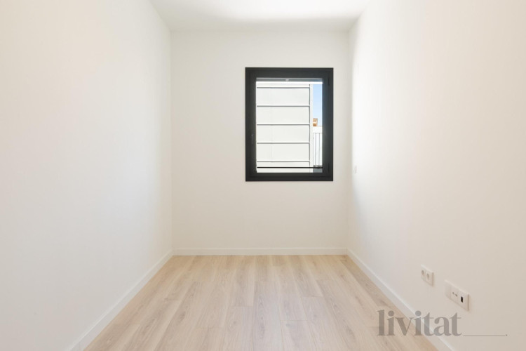 Calle Transversal, 181, Sant Pere