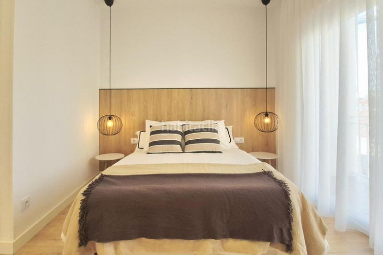 Piso de 4 hab reformat a estrenar al carrer prat de la riba tocant jacquard en Terrassa