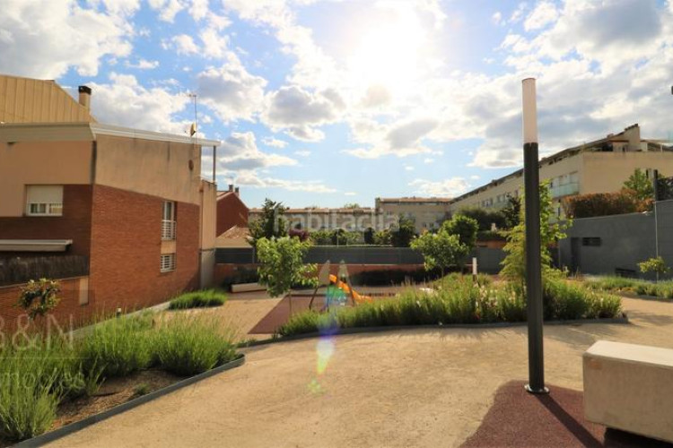 Chalet calidez y diseño en una casa señorial en la zona olímpica! en Terrassa