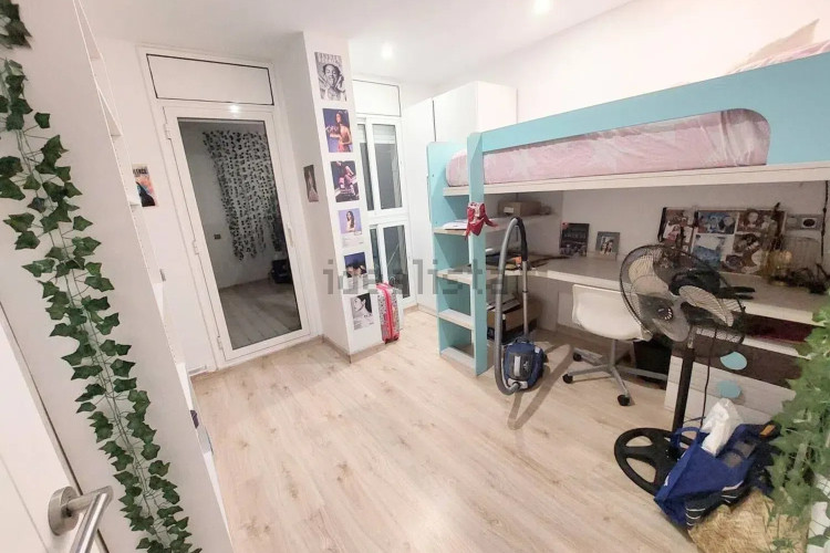 Piso en Barrio Can Roca