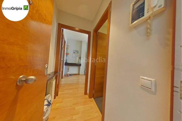 Dúplex piso en venta en les arenescan montllorla grípia08227 en Terrassa