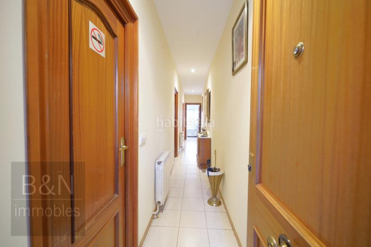 Piso una planta baja exclusiva, sin complicaciones, con espacios exteriores y mucho potencial. lista para empezar tu nueva vida. en Terrassa
