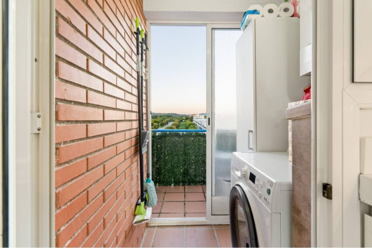 Castellar, Les Arenes - La Gru00EDpia  Can Montllor