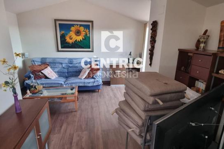 Piso dúplex 3 habt estudio pk en Les Arenes - La Grípia - Can Montllor Terrassa